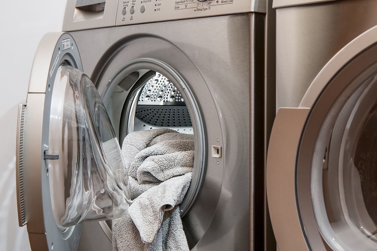 washing machine, laundry, tumble drier-2668472.jpg